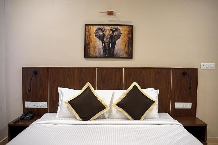 فندق Perumatty Residency