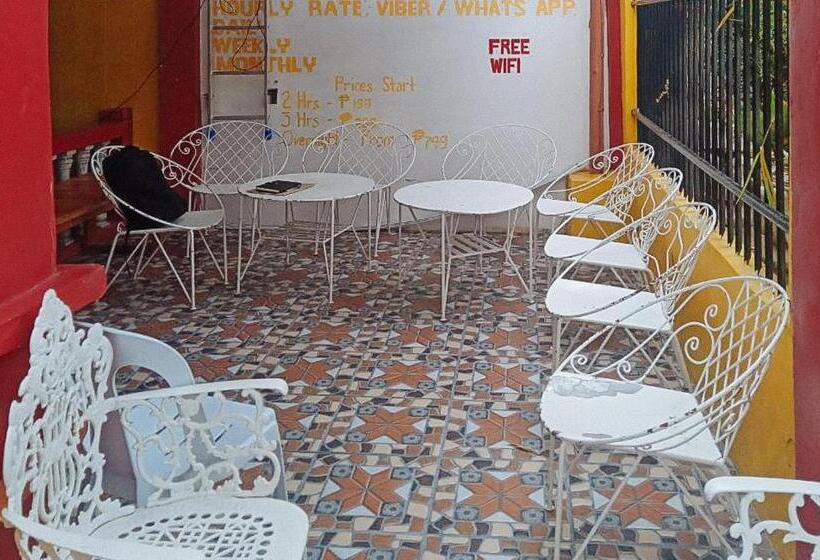 فندق Reddoorz At Rachael Pension House