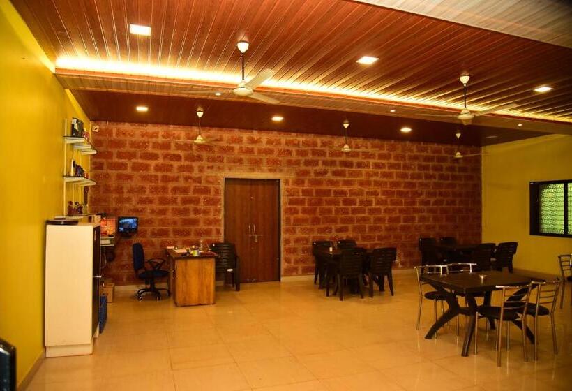 בית מלון כפרי Shalini Palace