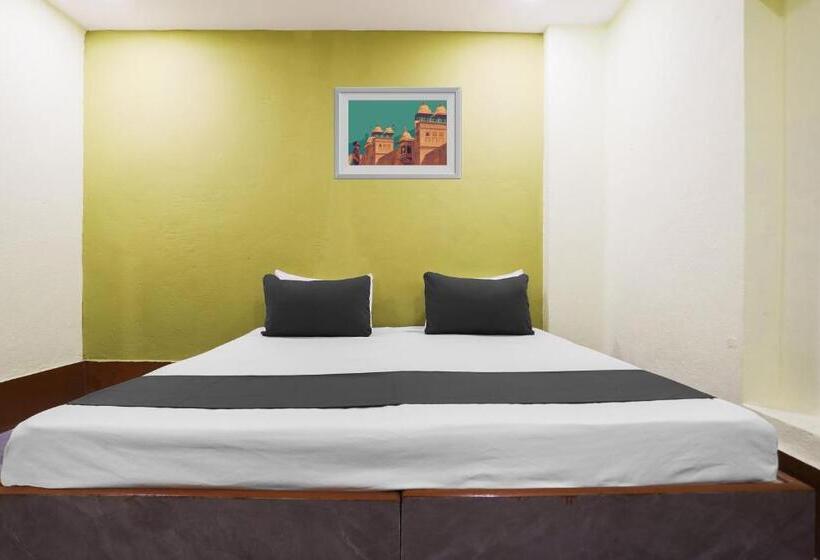 בית מלון כפרי Spot On Hyderabad Sr Continental