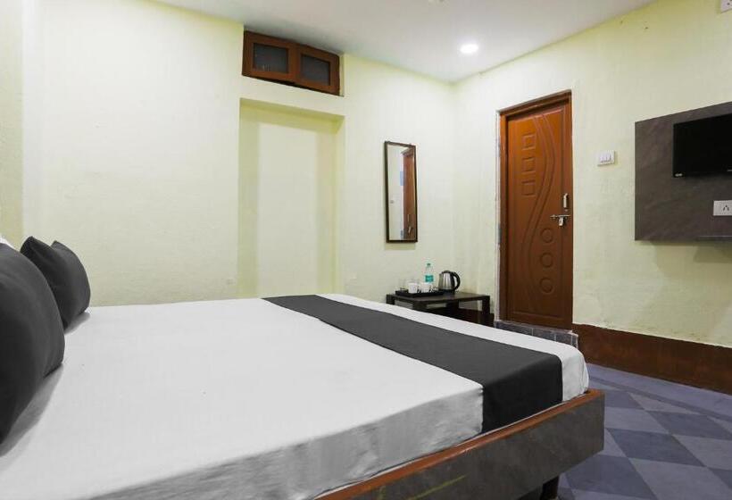 בית מלון כפרי Spot On Hyderabad Sr Continental