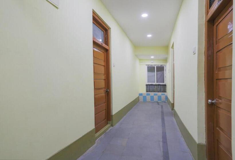 בית מלון כפרי Spot On Hyderabad Sr Continental