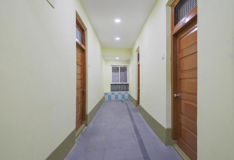 בית מלון כפרי Spot On Hyderabad Sr Continental