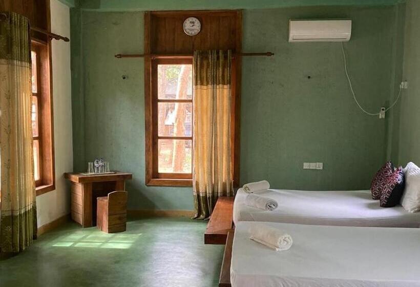 Отель Sigiri Treehouse