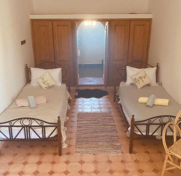 هتل Villa Apollonia   Blissful Garden Paradise With Pool Nestled In Nature