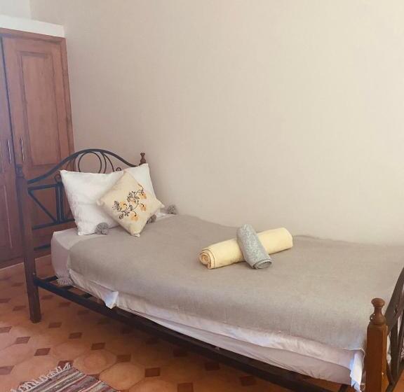 هتل Villa Apollonia   Blissful Garden Paradise With Pool Nestled In Nature