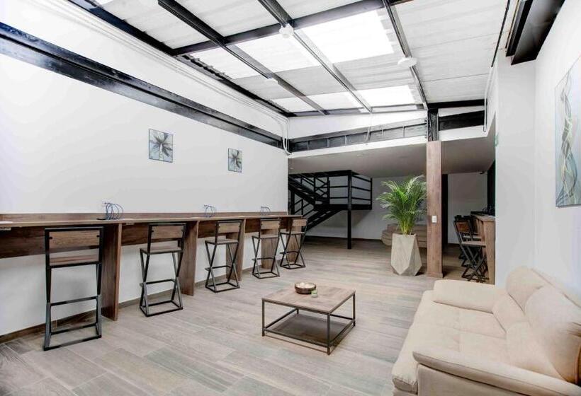 בית מלון כפרי Xliving Host And Rooms