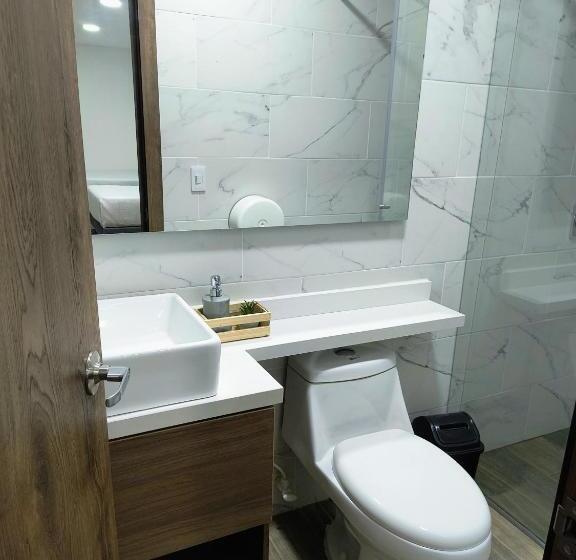 בית מלון כפרי Xliving Host And Rooms