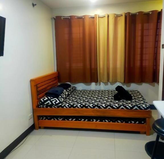 Live At The Limited Edition 2b 49