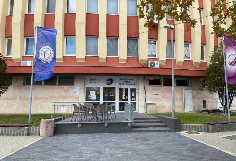 汽车旅馆  Sportok Háza Békéscsaba
