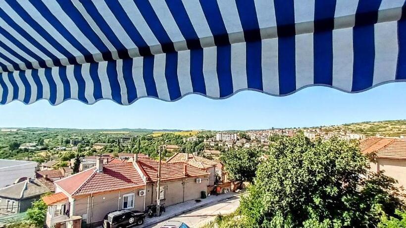 膳宿费 къща за гости веселина ивайловград