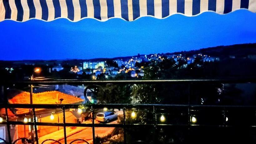 膳宿费 къща за гости веселина ивайловград