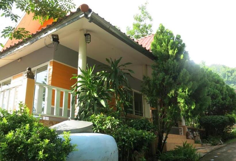 ペンション จันทรา รีสอร์ต เอราวัณ Jantra Resort Erawan Kanchanaburi