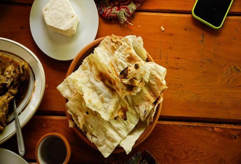 Пансион Benson Adventures Resort