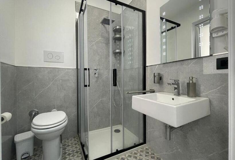 بنسيون Pizzuco Holiday Rooms