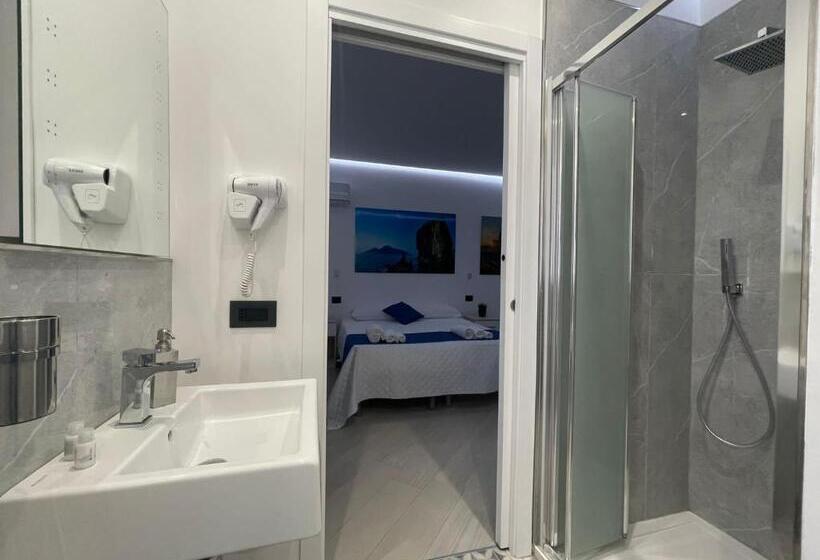 펜션 Pizzuco Holiday Rooms