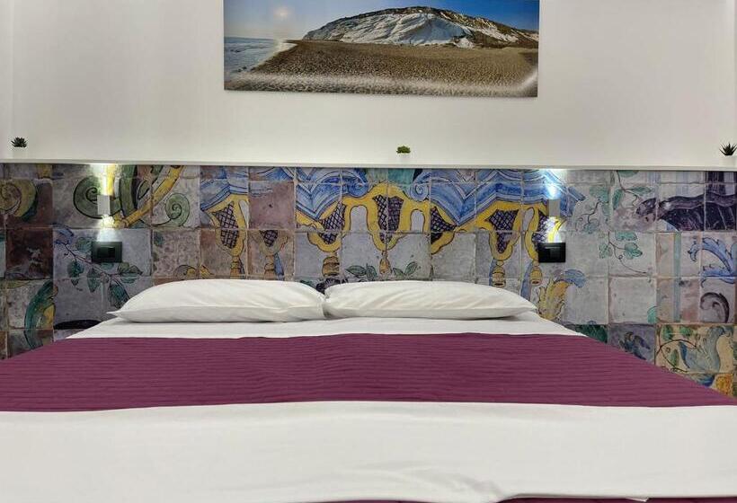 بنسيون Pizzuco Holiday Rooms
