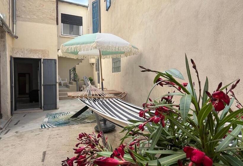 פנסיון Centre Ville Proche Arènes Avec Garage