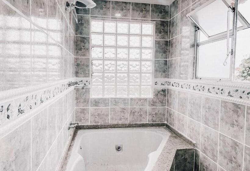 بنسيون Floriarte Guest House