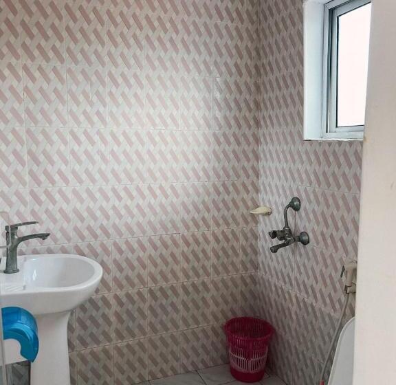 ペンション Flow Guest House & Cafe