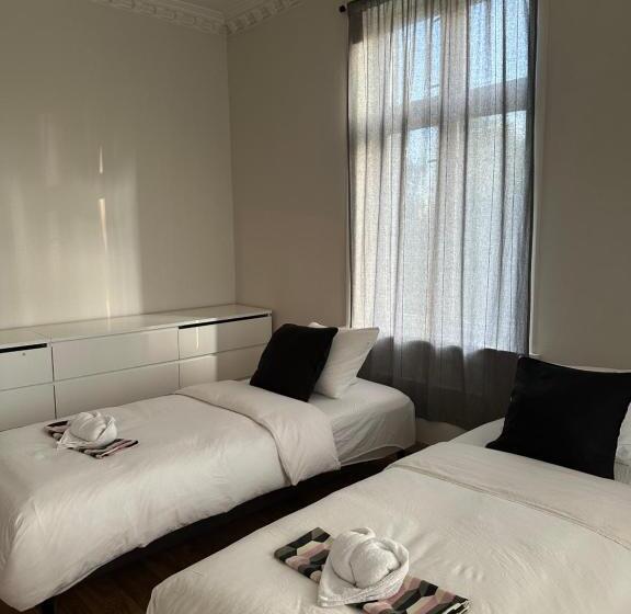 پانسیون Grand Center Oslo