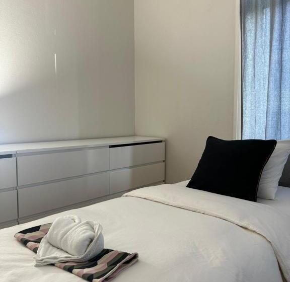 پانسیون Grand Center Oslo