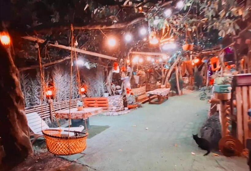 پانسیون Guest House In Makhinjauri