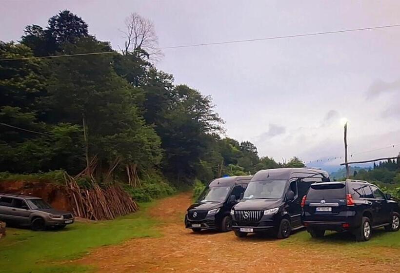 پانسیون Guest House In Makhinjauri