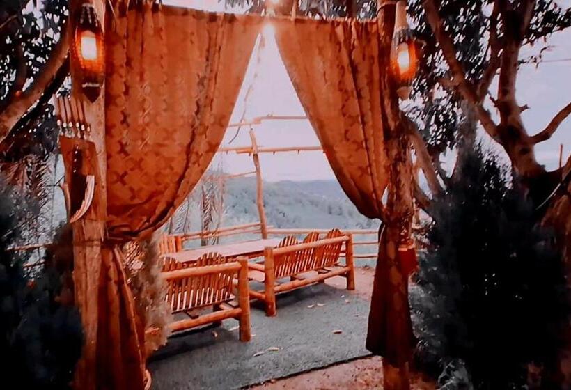 پانسیون Guest House In Makhinjauri