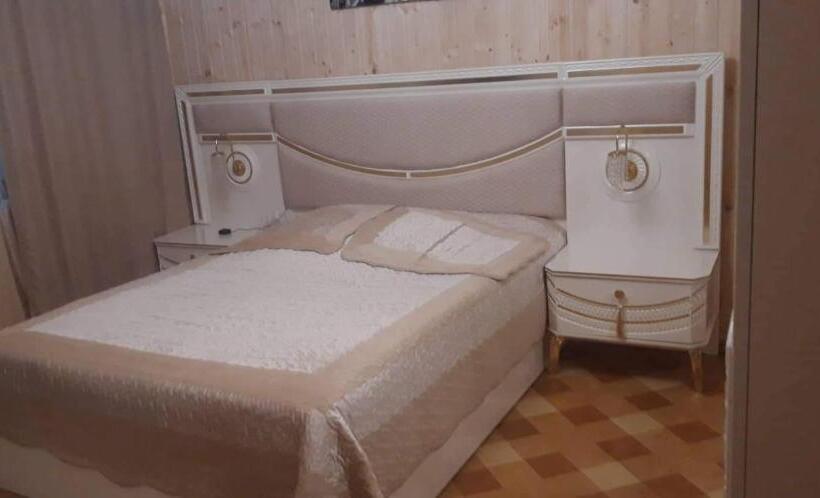 پانسیون Guest House In Makhinjauri