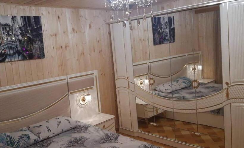 پانسیون Guest House In Makhinjauri