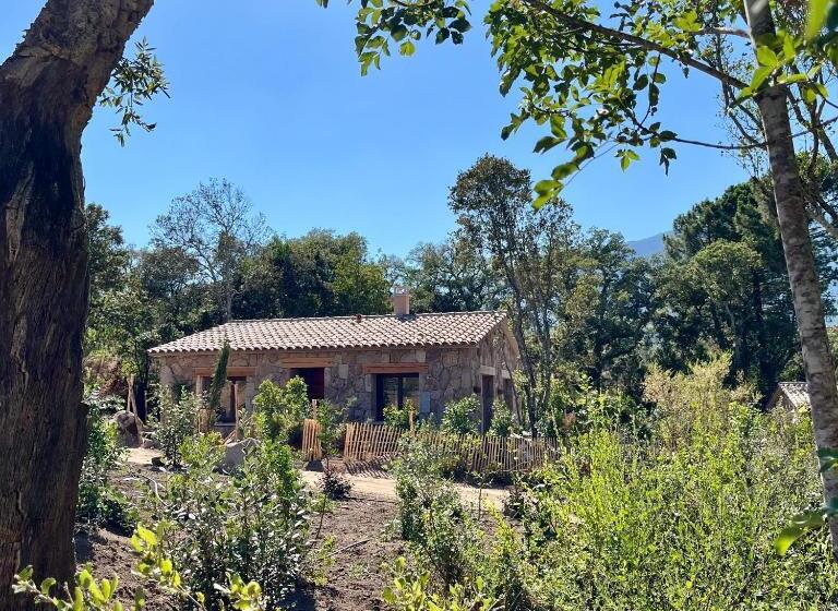 Пансион Hameau De Petripini