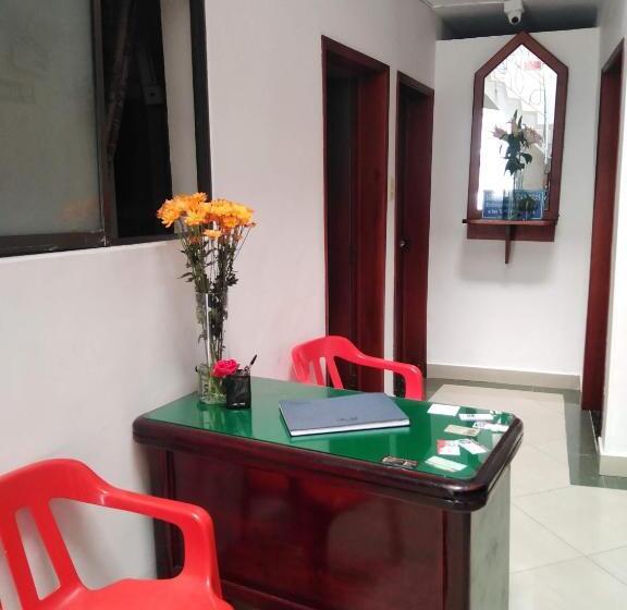 ペンション La Gironda