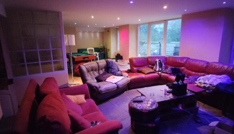 بنسيون Les Hôtes De Labastide