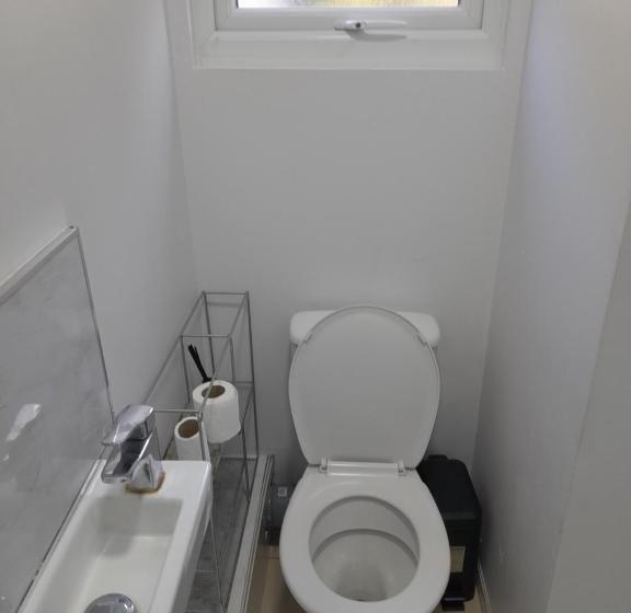 بنسيون Livingstone