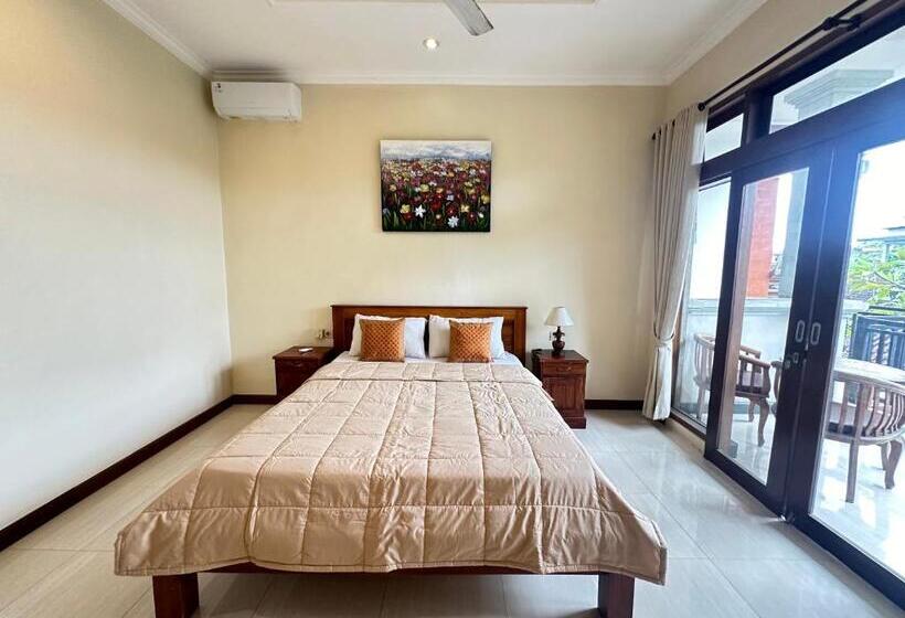 פנסיון Naeera Guest House