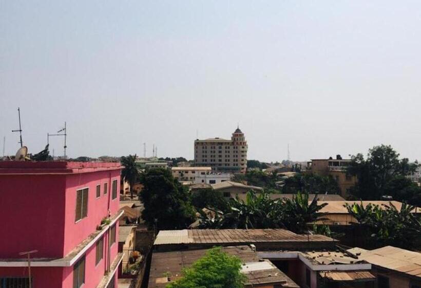 ペンション Room In Bb   Single Room With Balcony