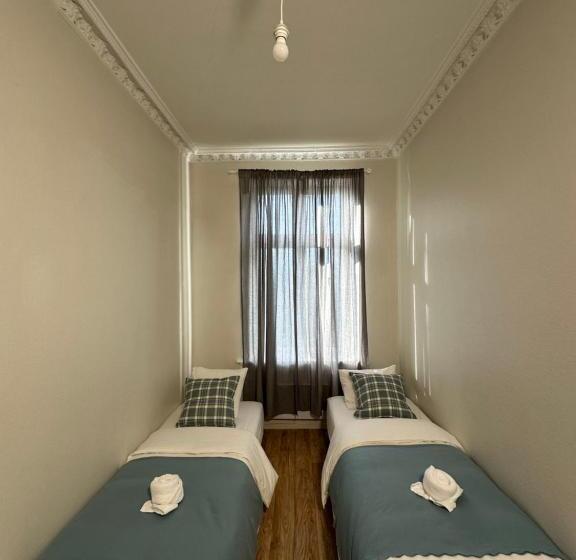 ペンション Royal Imperial Suites