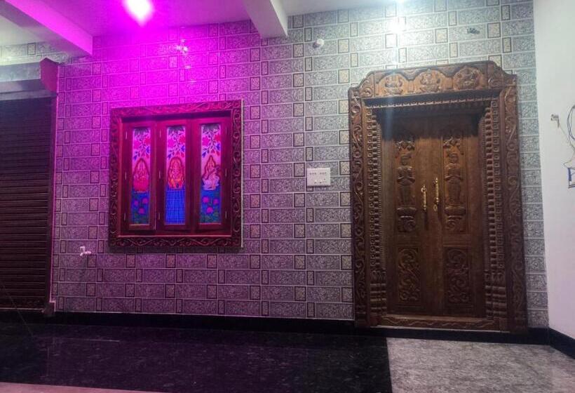 Пансион Sangeetha Ac Rooms And Hotels