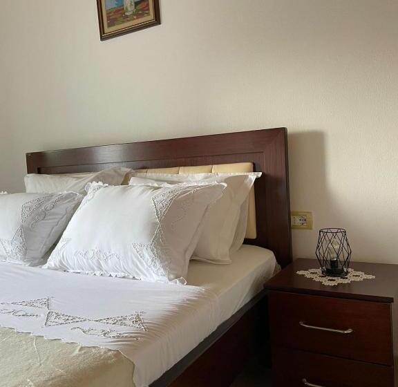 بنسيون Stonetale Garden Guesthouse