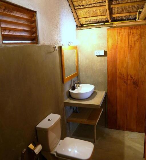 אתר נופש Gaga Bees Ella