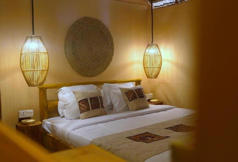 אתר נופש Gaga Bees Ella