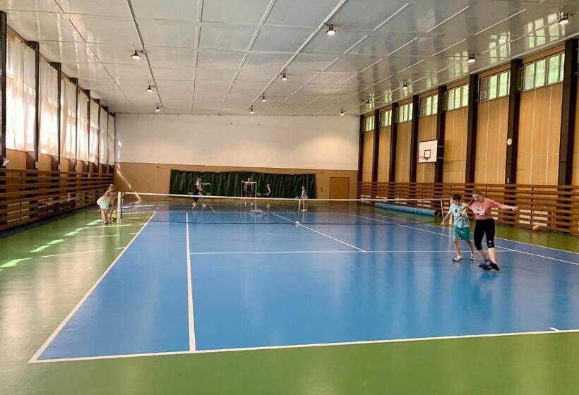 リゾートホテル Púšť Rekreačné Stredisko