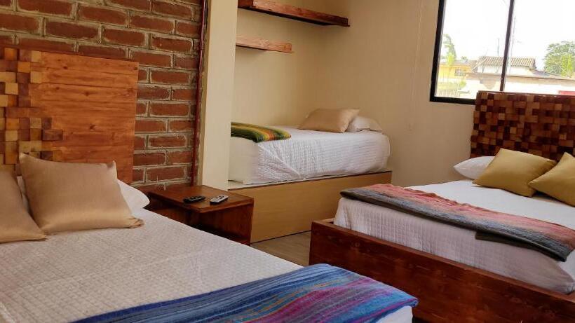 Strega Hotel & Restaurante