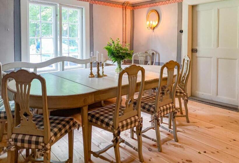 Trädgårdshotellet årås Säteri Och Trädgårdar