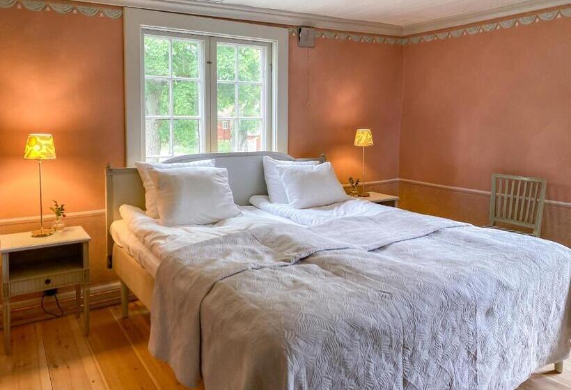 Trädgårdshotellet årås Säteri Och Trädgårdar