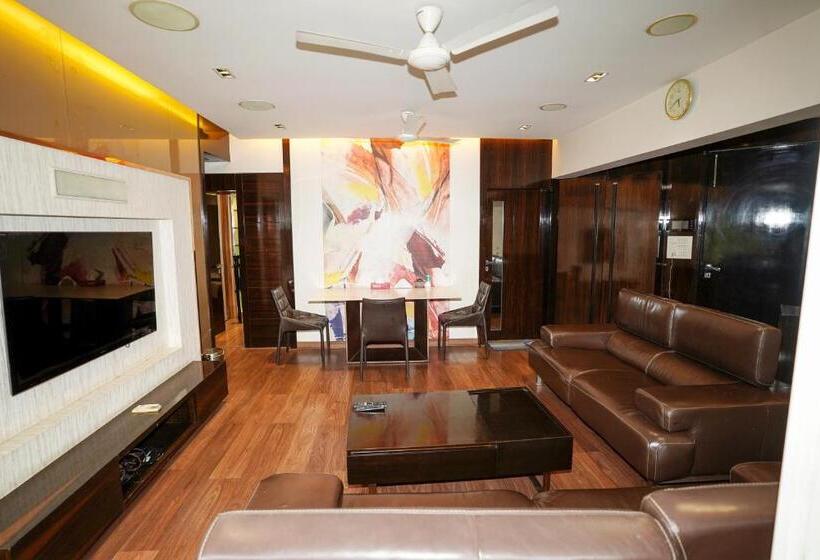 Zenith Homes   Powai Suites