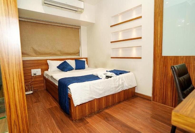 Zenith Homes   Powai Suites