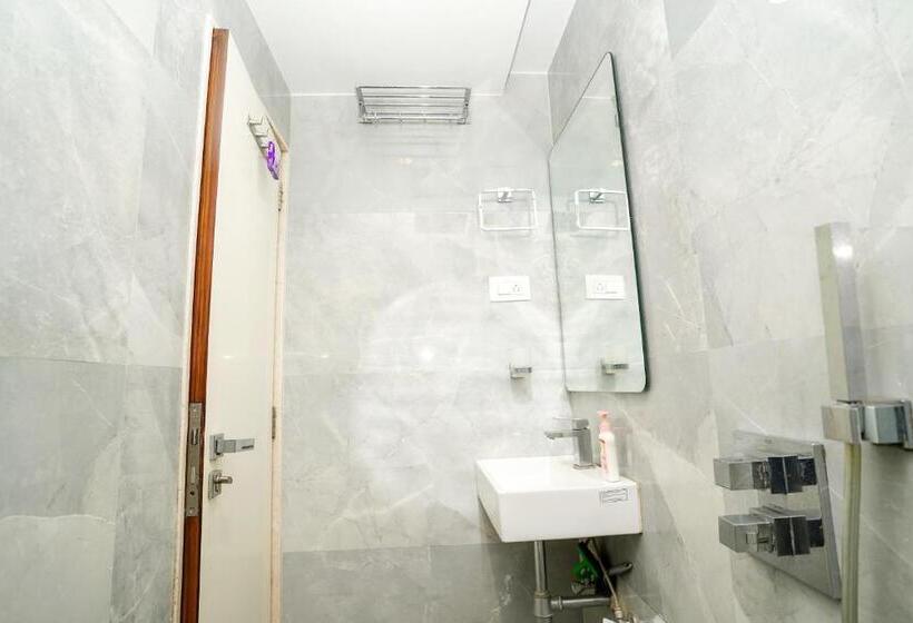 Zenith Homes   Powai Suites