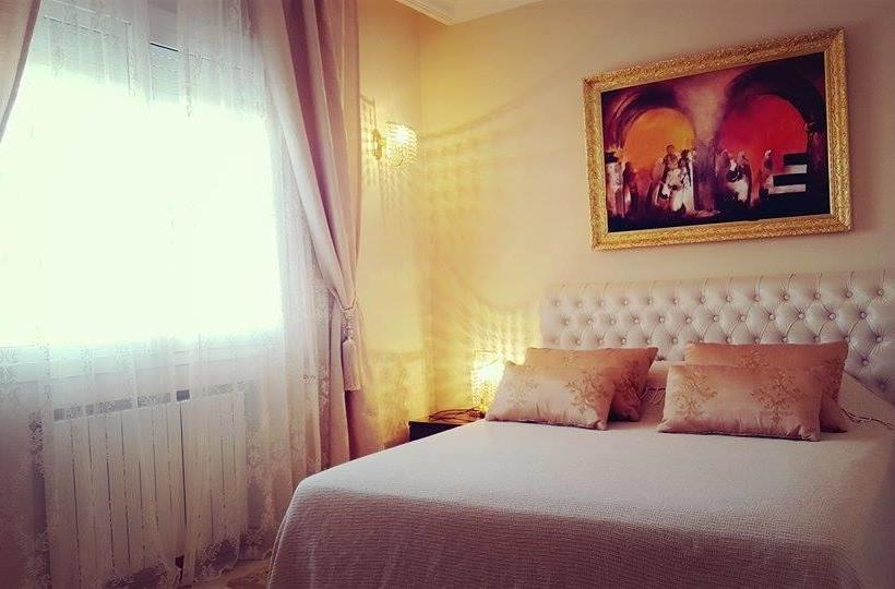 تختخواب و صبحانه Dar Khereddine